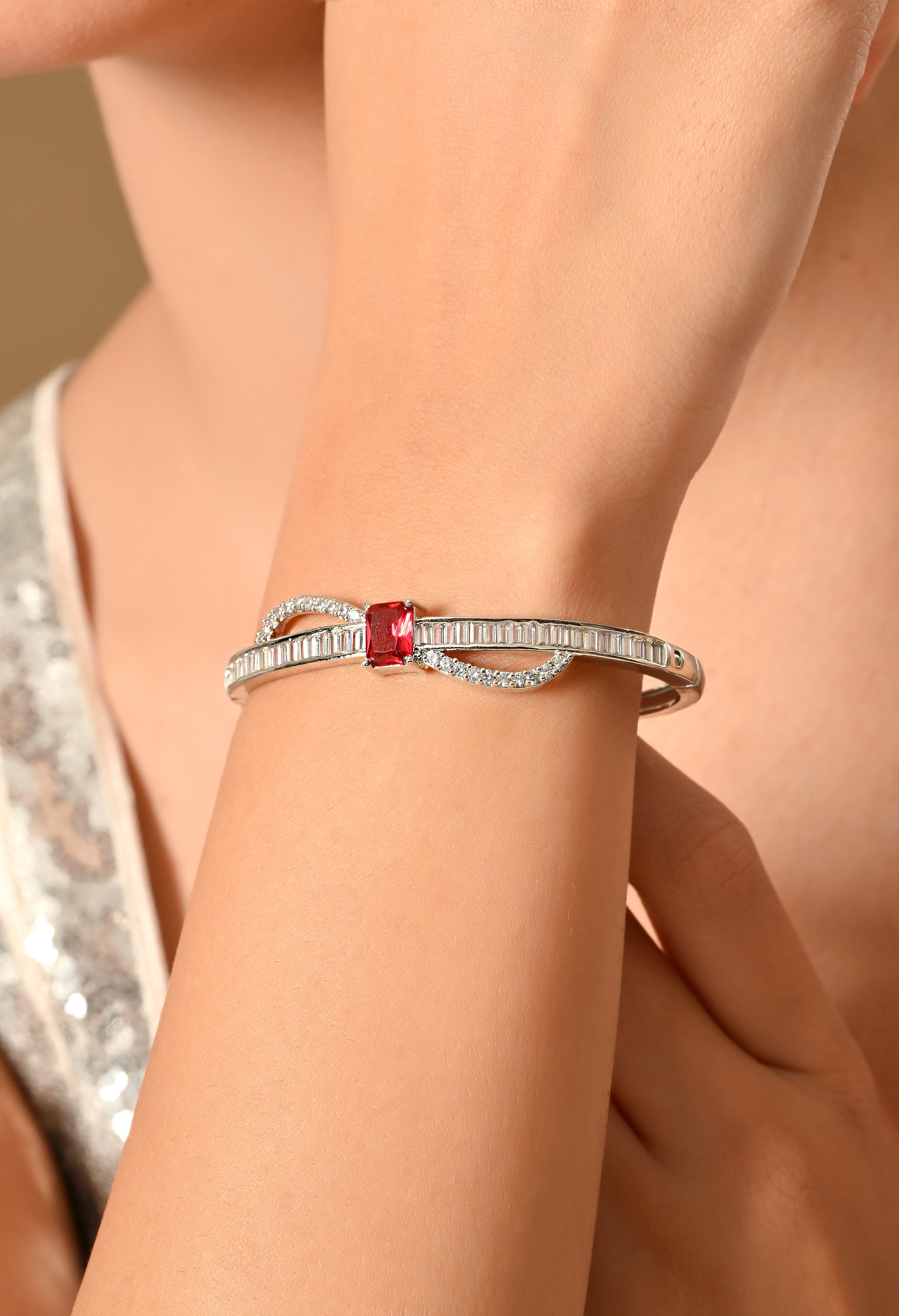 Enchanting Radiance Bracelet