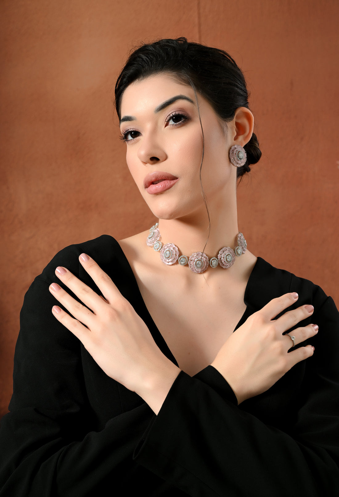 Sparkling Floral Choker Necklace Set