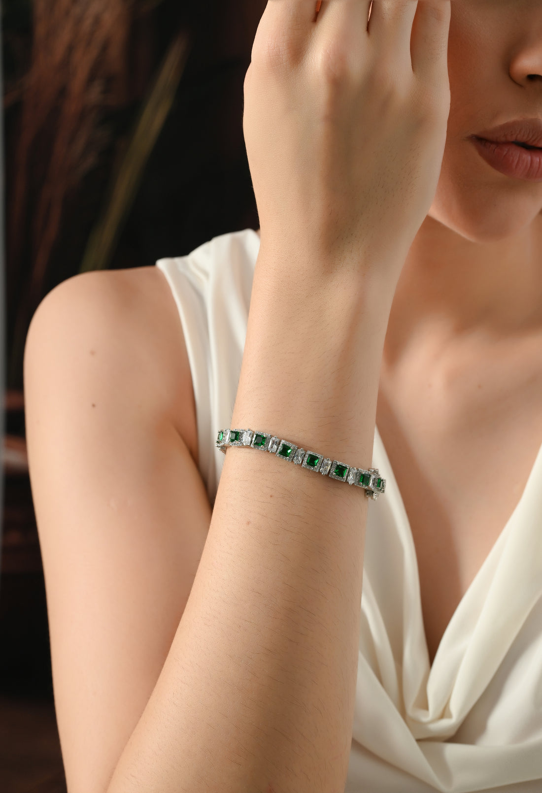 Royal Emerald Elegance Bracelet