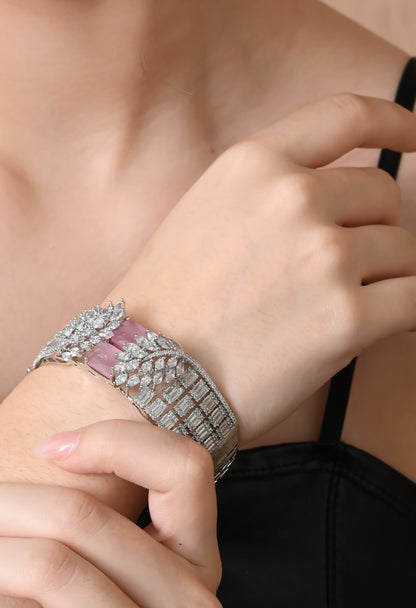 Radiant Elegance Silver Leaf Bracelet