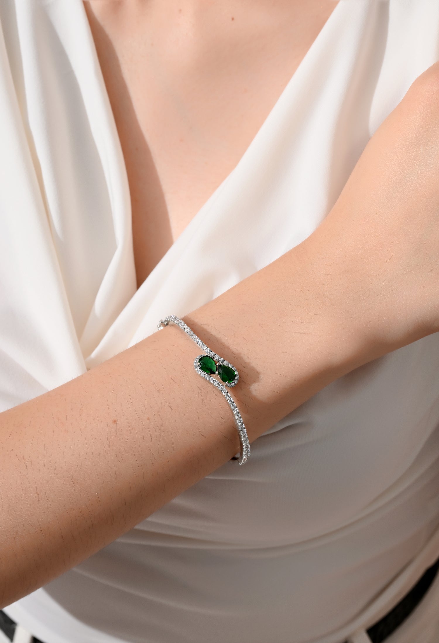 Emerald Elegance Sparkle Charm Bracelet
