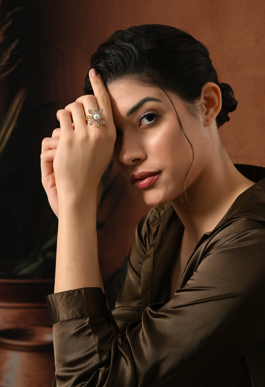 Elegant Timeless Pearl Floral Ring