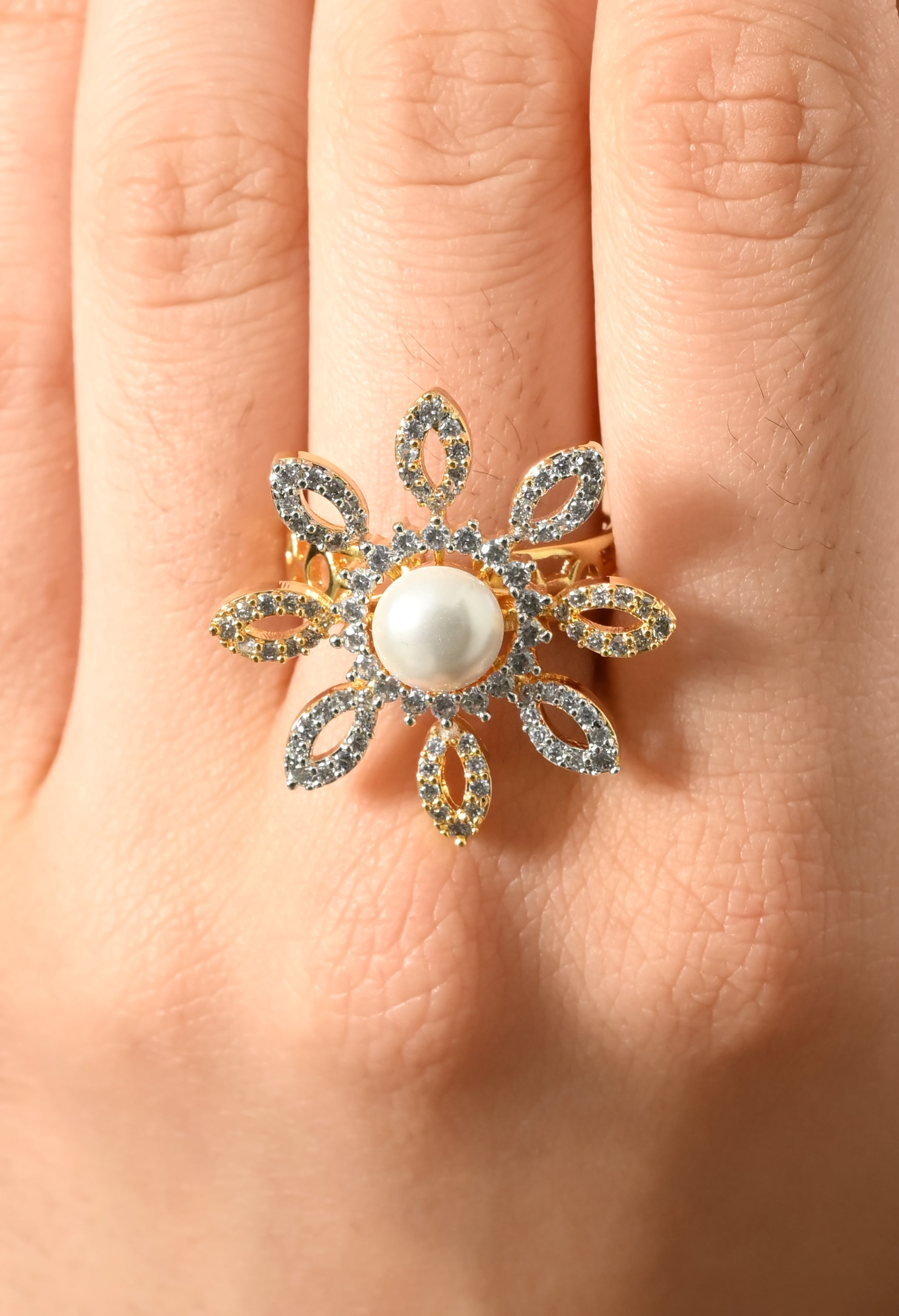 Elegant Timeless Pearl Floral Ring