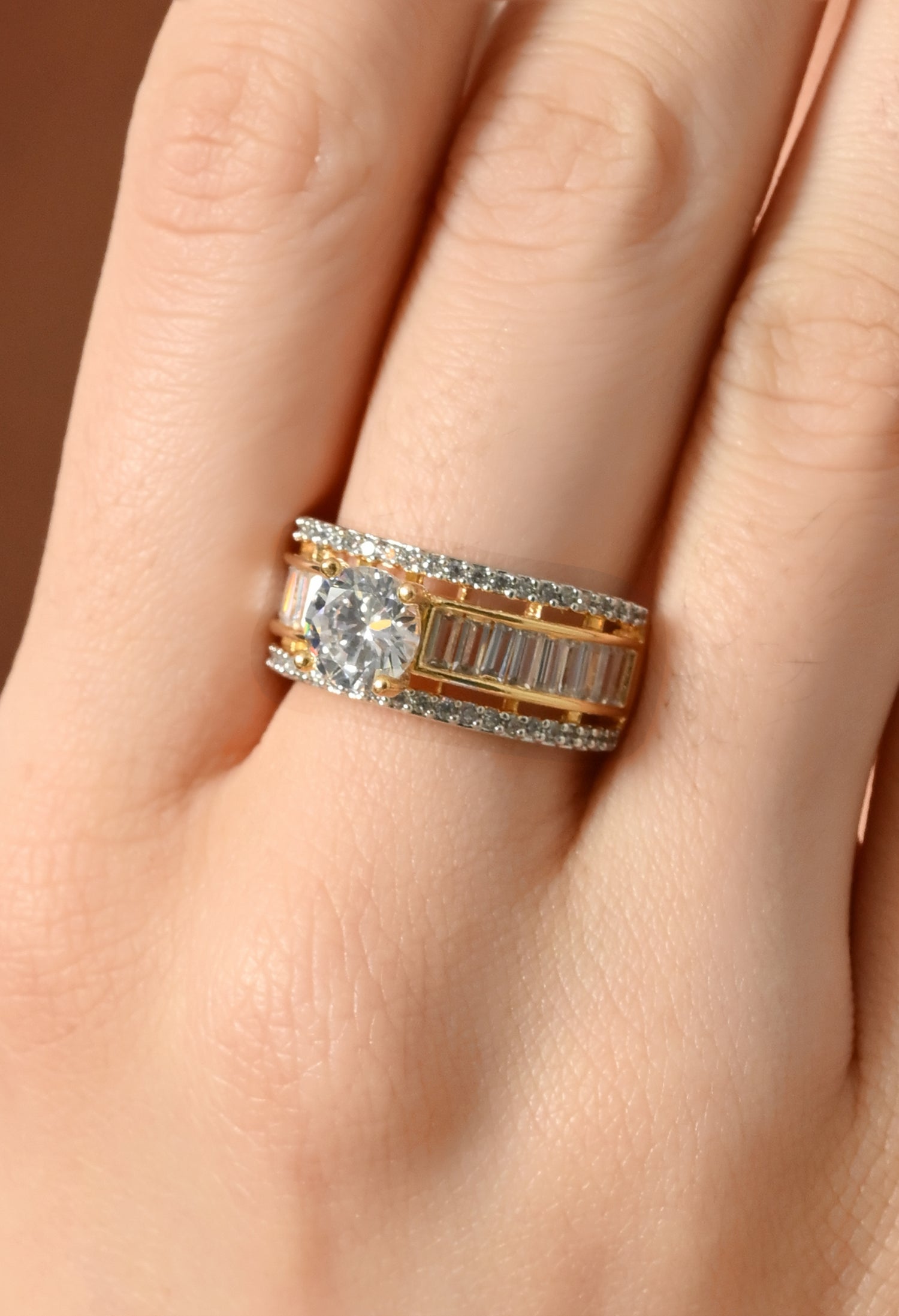 Golden Sparkle Crown Wedding Ring