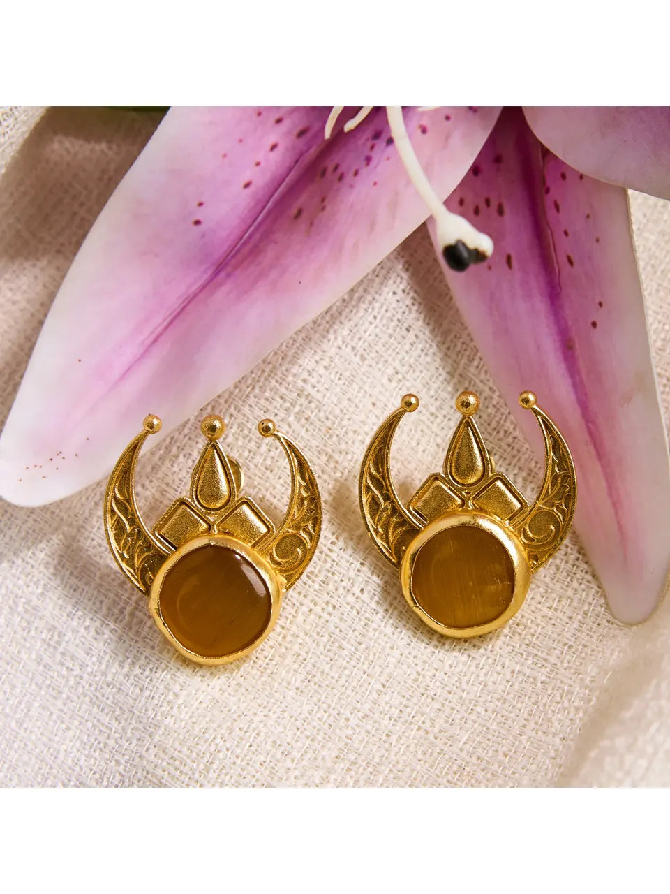Regal Radiance Earrings