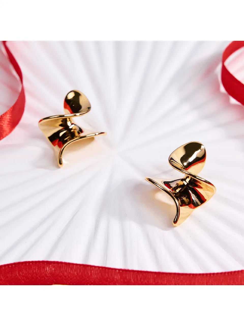 Glamorous Party Earrings