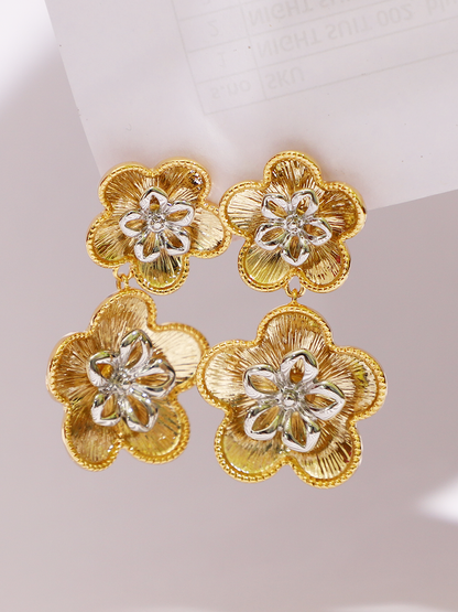 Gulzar Glam Earrings