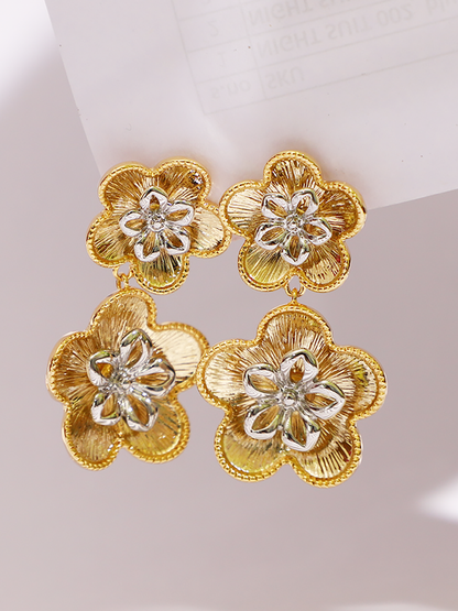 Gulzar Glam Earrings