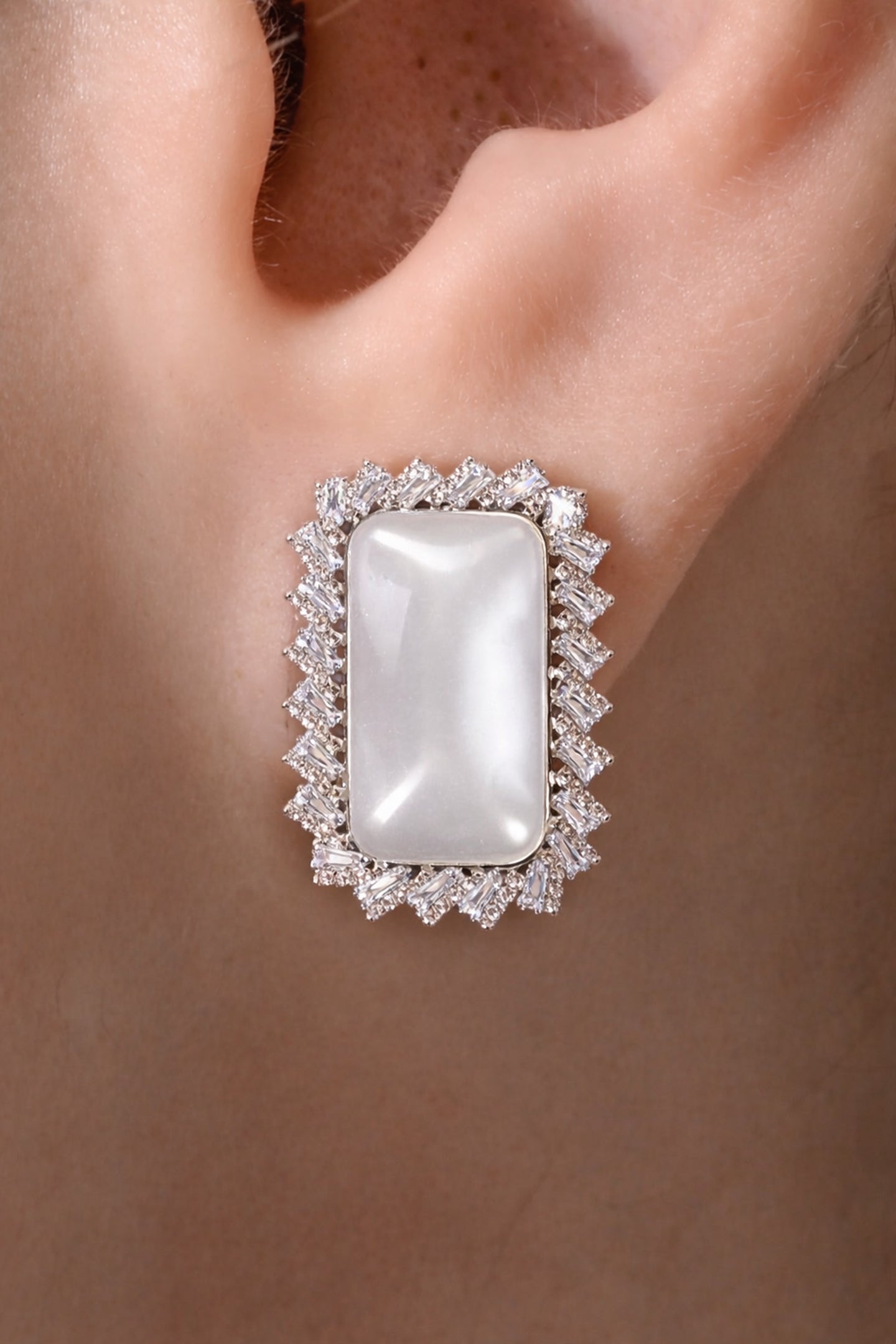 Ethereal Pearl Brilliance