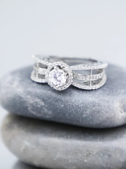 Ahana Silver-plated Ring with Zirconia Stones