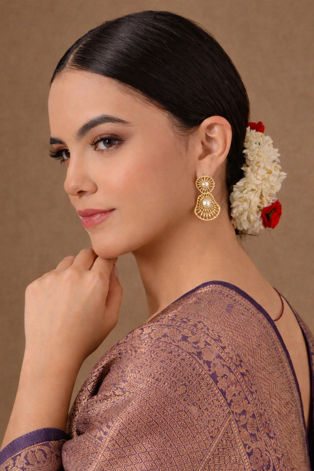 Golden Pearlescent Earrings