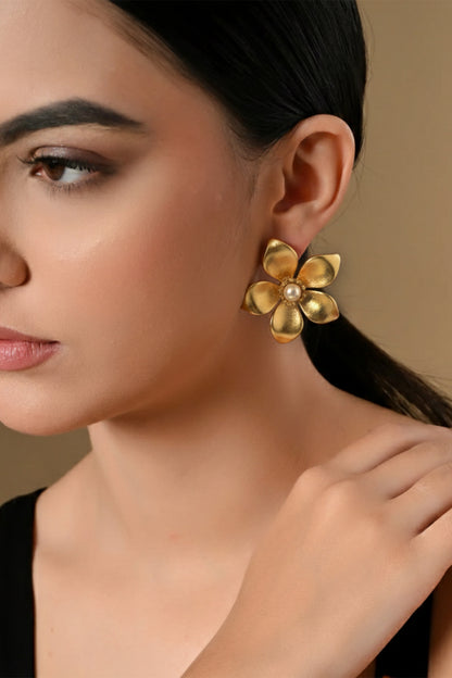 Golden Petal &amp; Pearl Earrings
