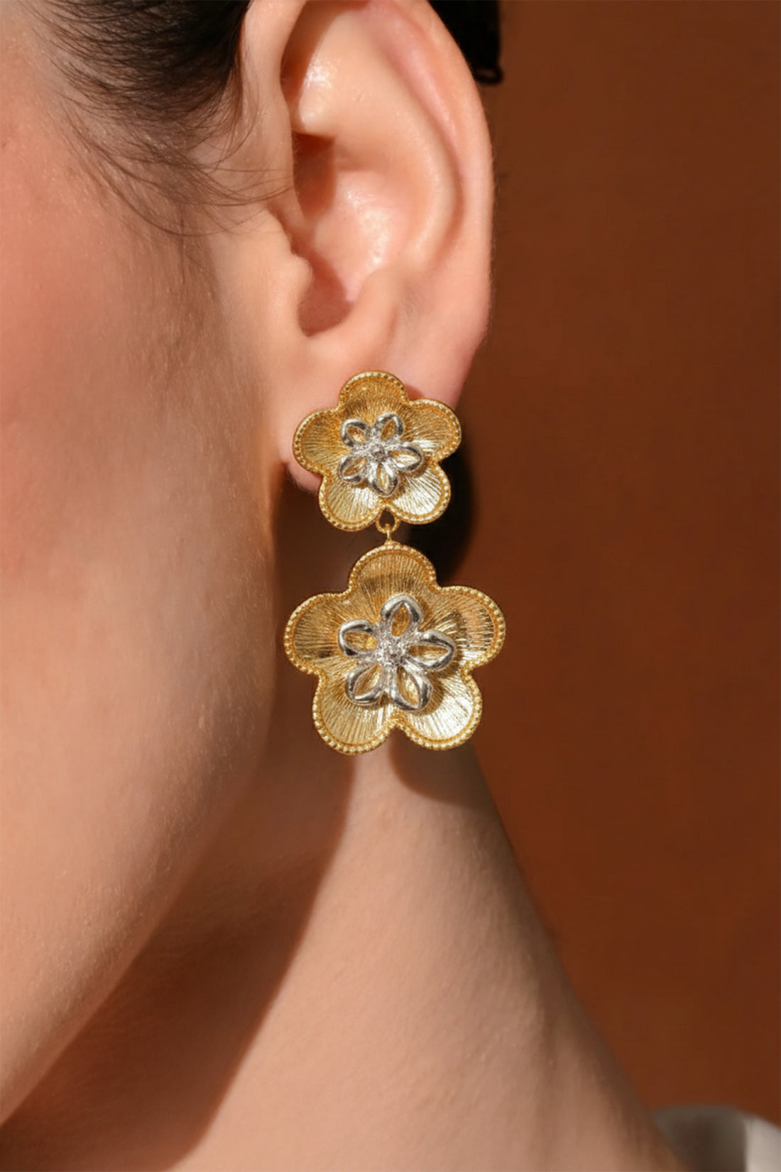 Gulzar Glam Earrings