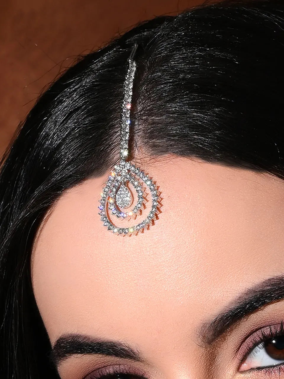 Eternal Teardrop Maang Tikka