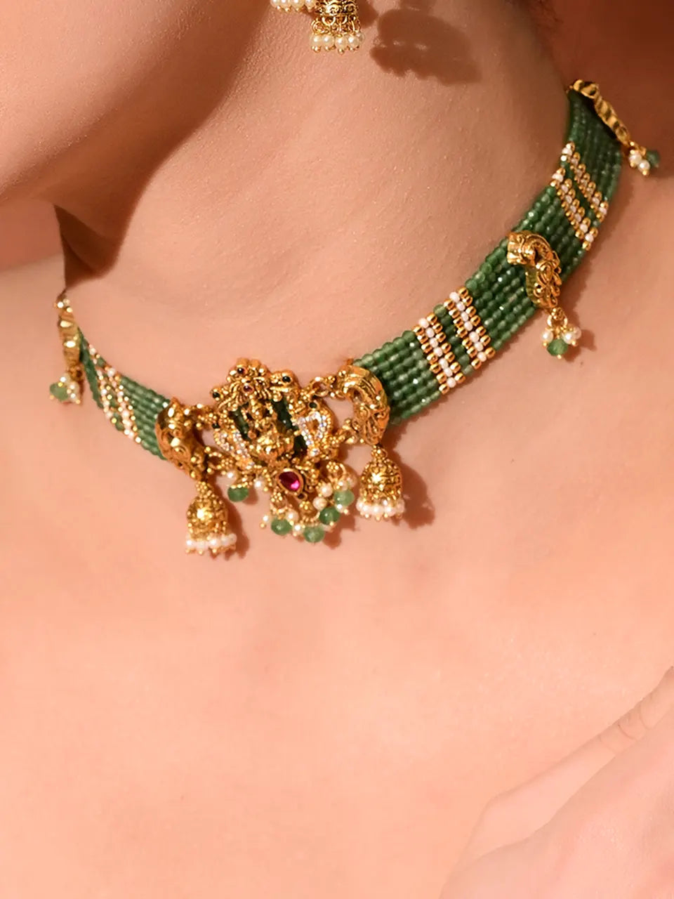 Emerald Devotion Choker Set