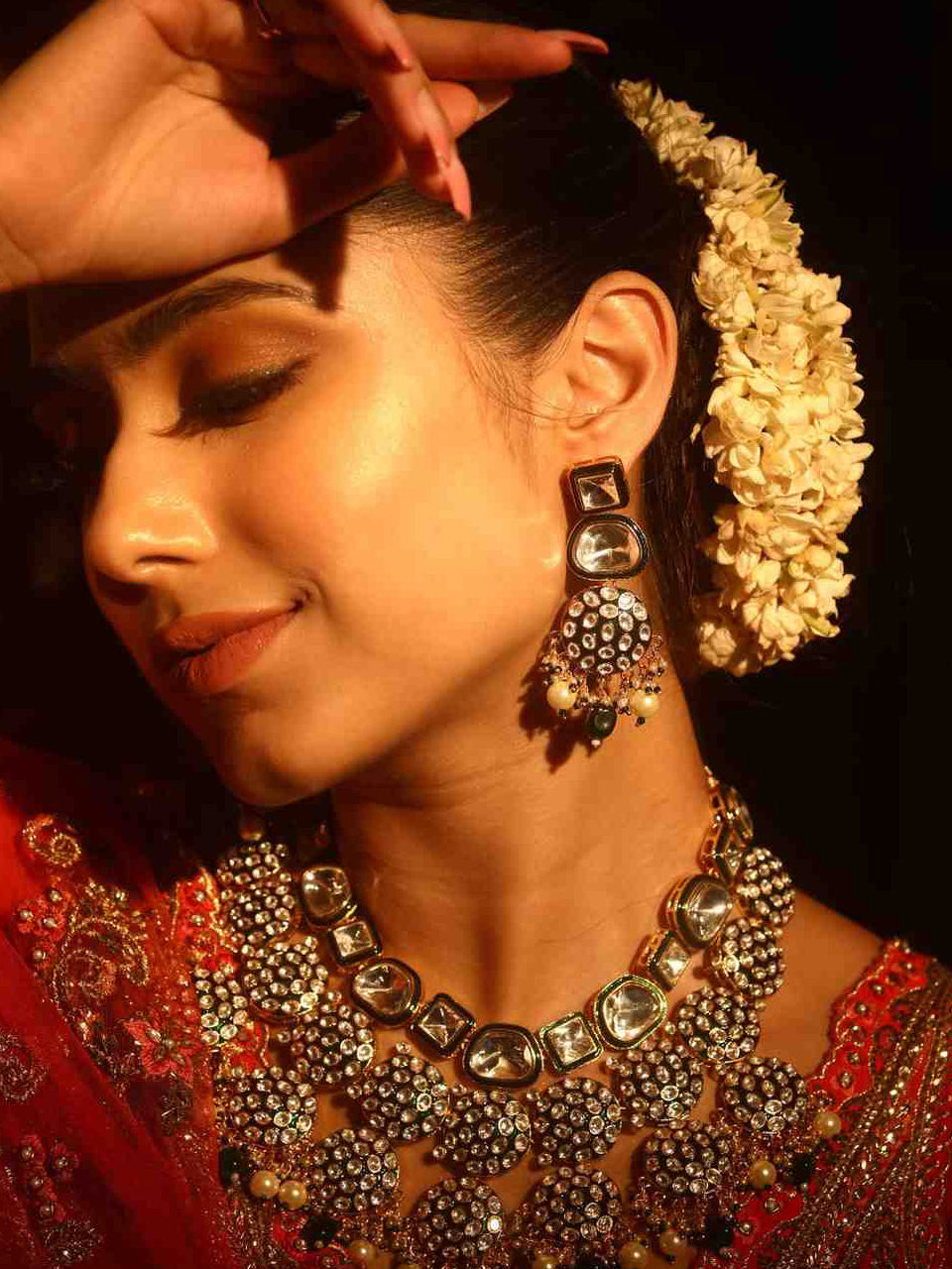 Gauhar Necklace Set
