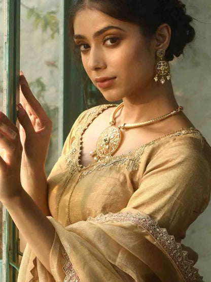 Arooshi Necklace Set