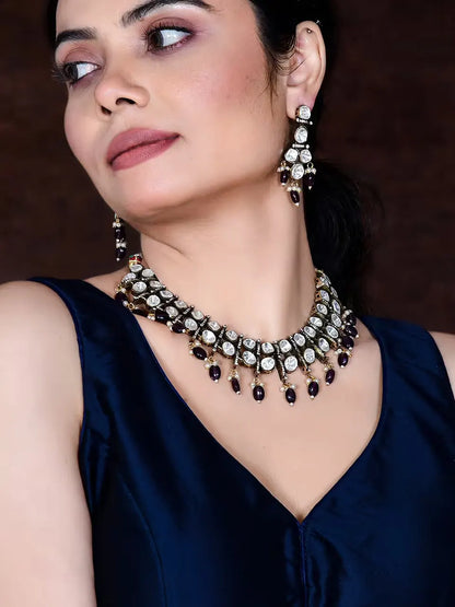 Ritvika Necklace Set