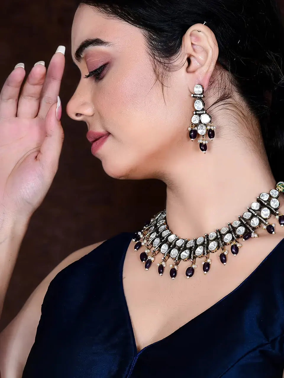 Ritvika Necklace Set
