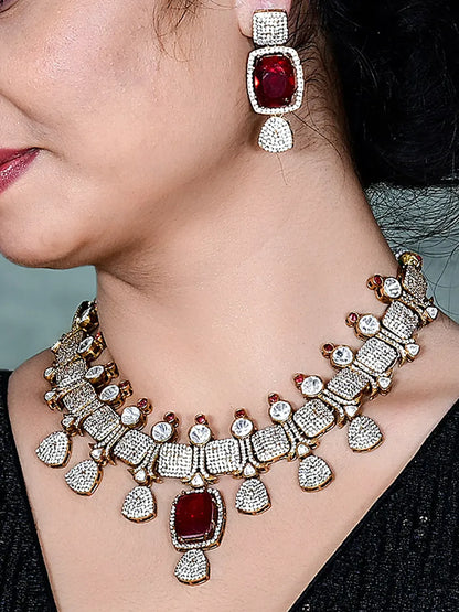 Suhani Necklace Set
