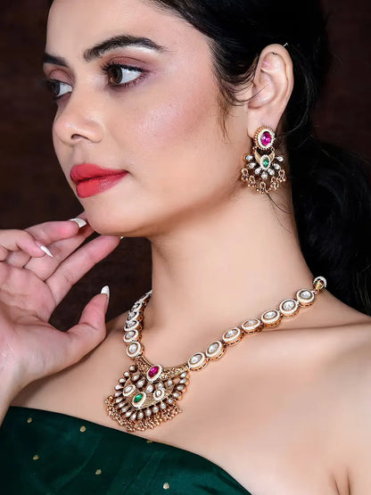 Nayra Necklace Set