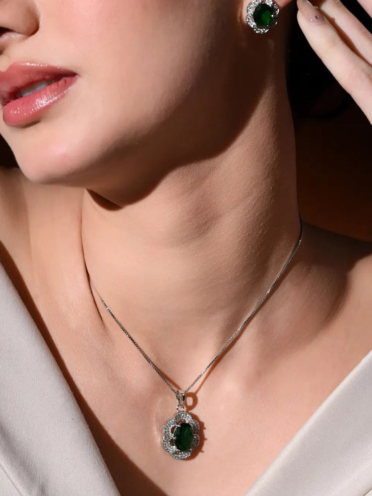 Emerald Bloom Grace Set For Woman