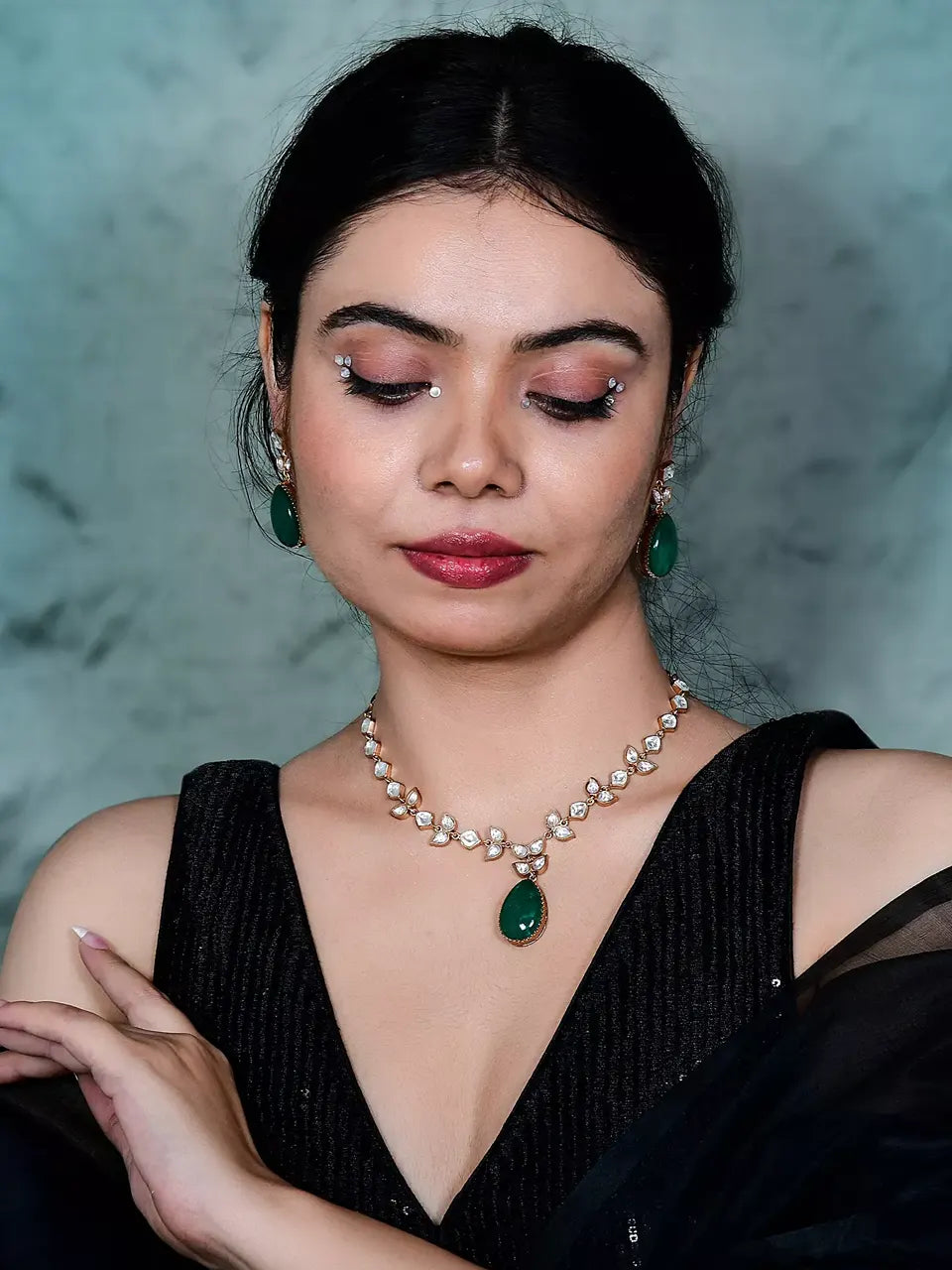 Huda Necklace Set