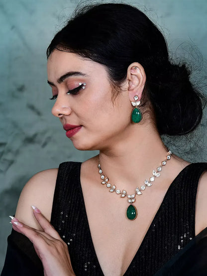 Huda Necklace Set