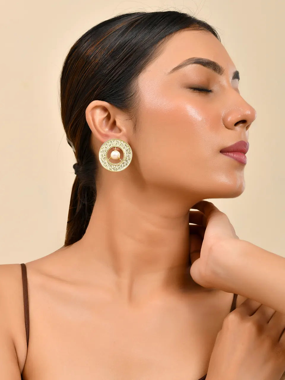 Classic Round Pearl Stud Earrings