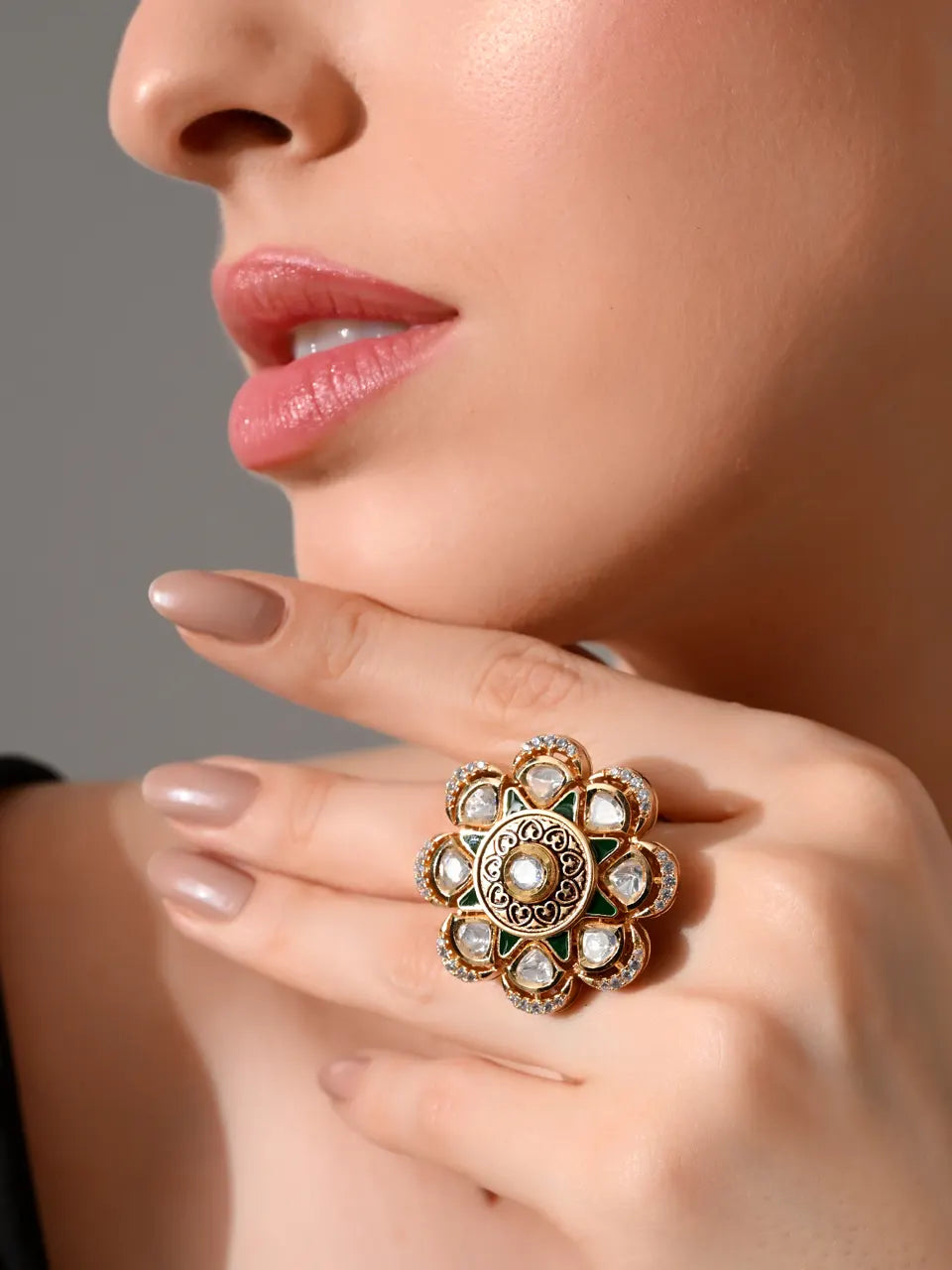 Regal Emerald Bloom Kundan Ring