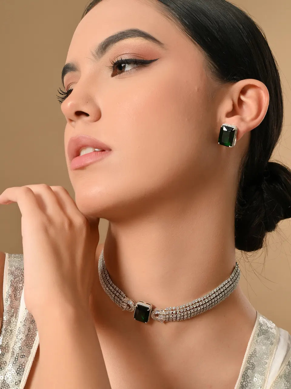 Charming Emerald Elegance jewelry set