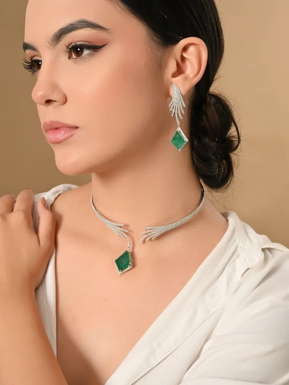 Enchanting Emerald Elegance Jewelry Set