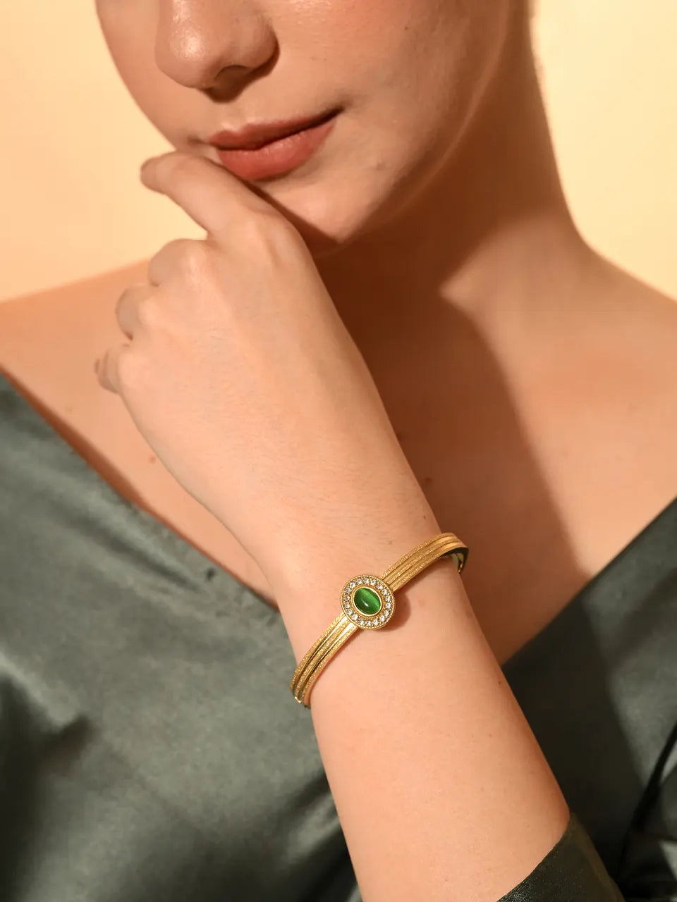 Emerald Grace Gold Bracelet