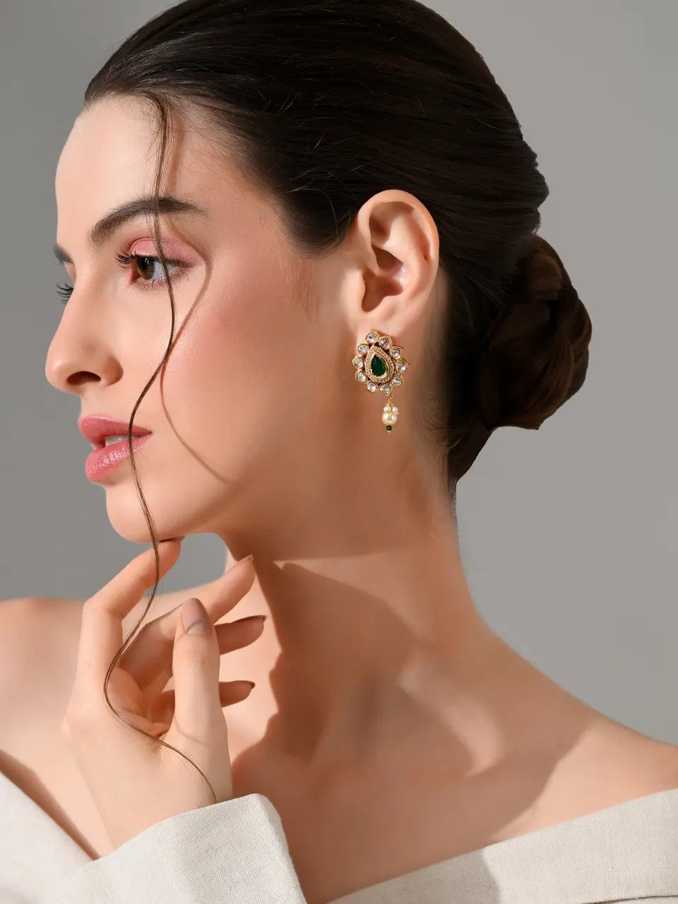 Regal Emerald Kundan Drop Earrings