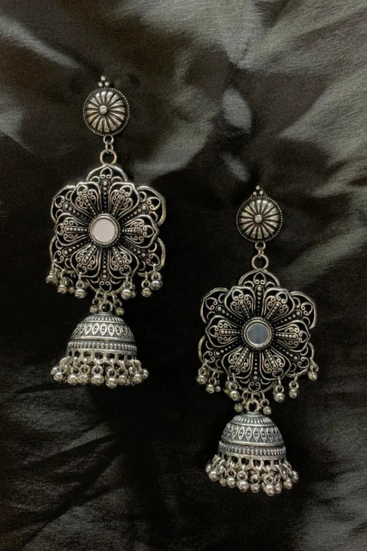 Urishilla Earrings