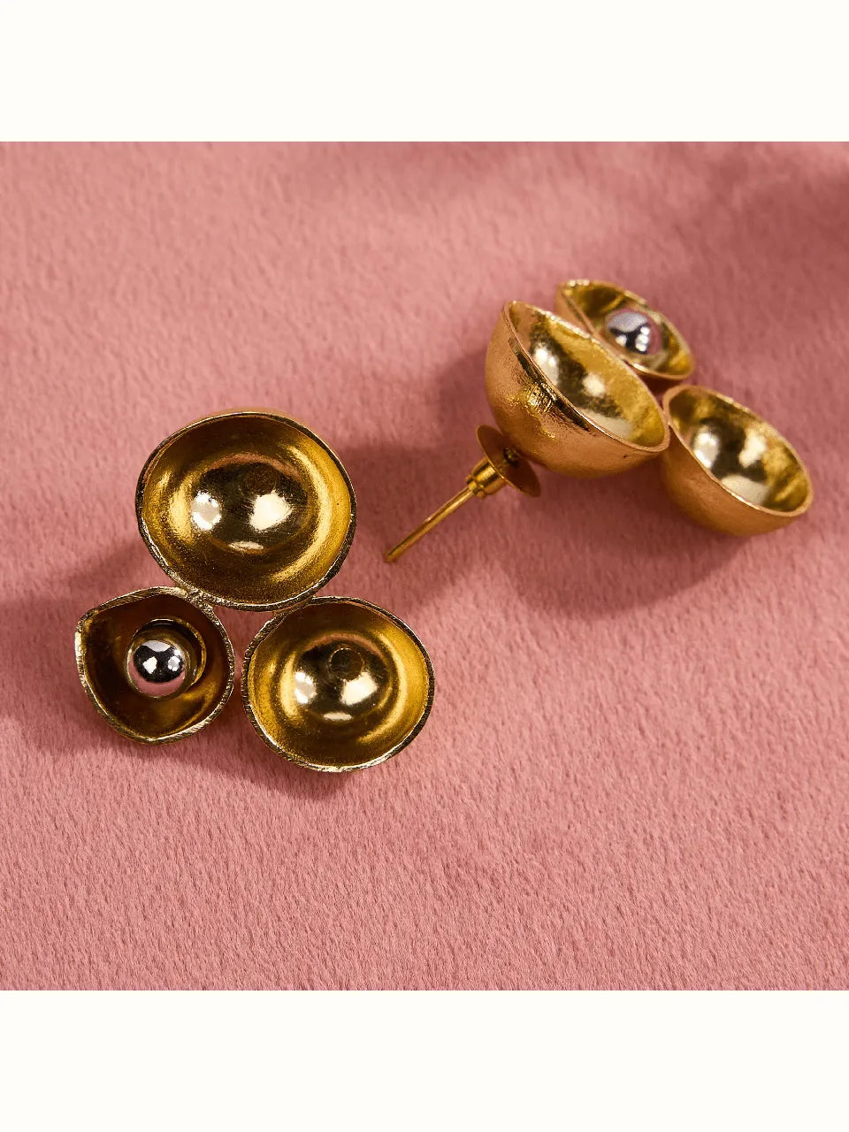 Katori Pearl Earrings