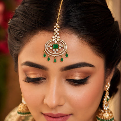 Emerald Green Stone &amp; Crystal Gold-Tone Maang Tikka