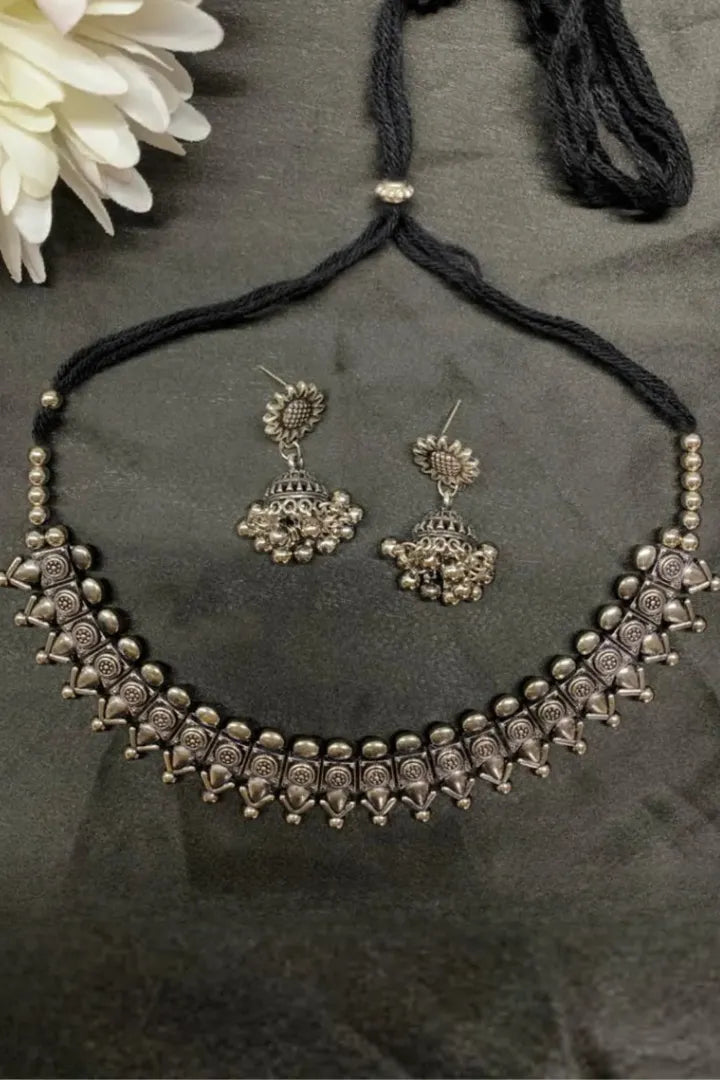 Ifra Necklace