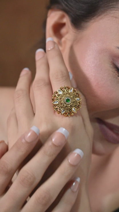 Emerald Sunflare Ring