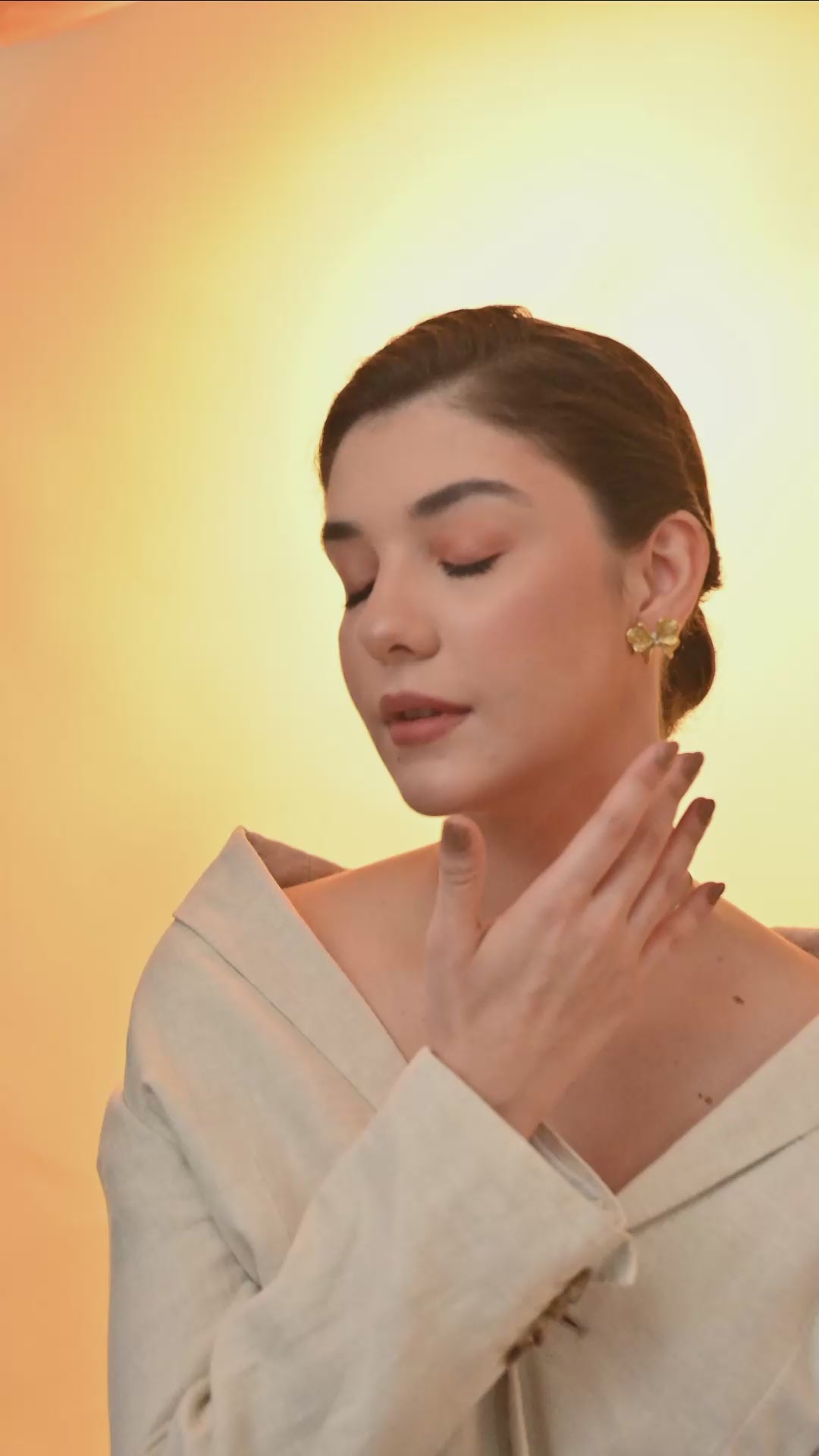 Golden Blossom Jewelry Set