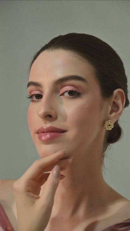 Emerald Glow Floral Kundan Stud Earrings