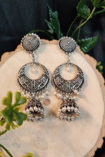 Load image into Gallery viewer, Liya Earring
