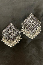 Load image into Gallery viewer, Charvi Earrings
