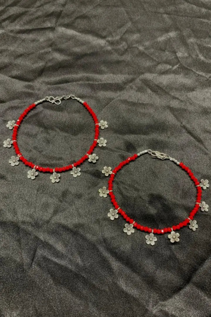 Dityaa Anklets
