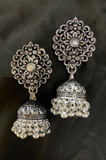 Load image into Gallery viewer, Satakshi Earrings
