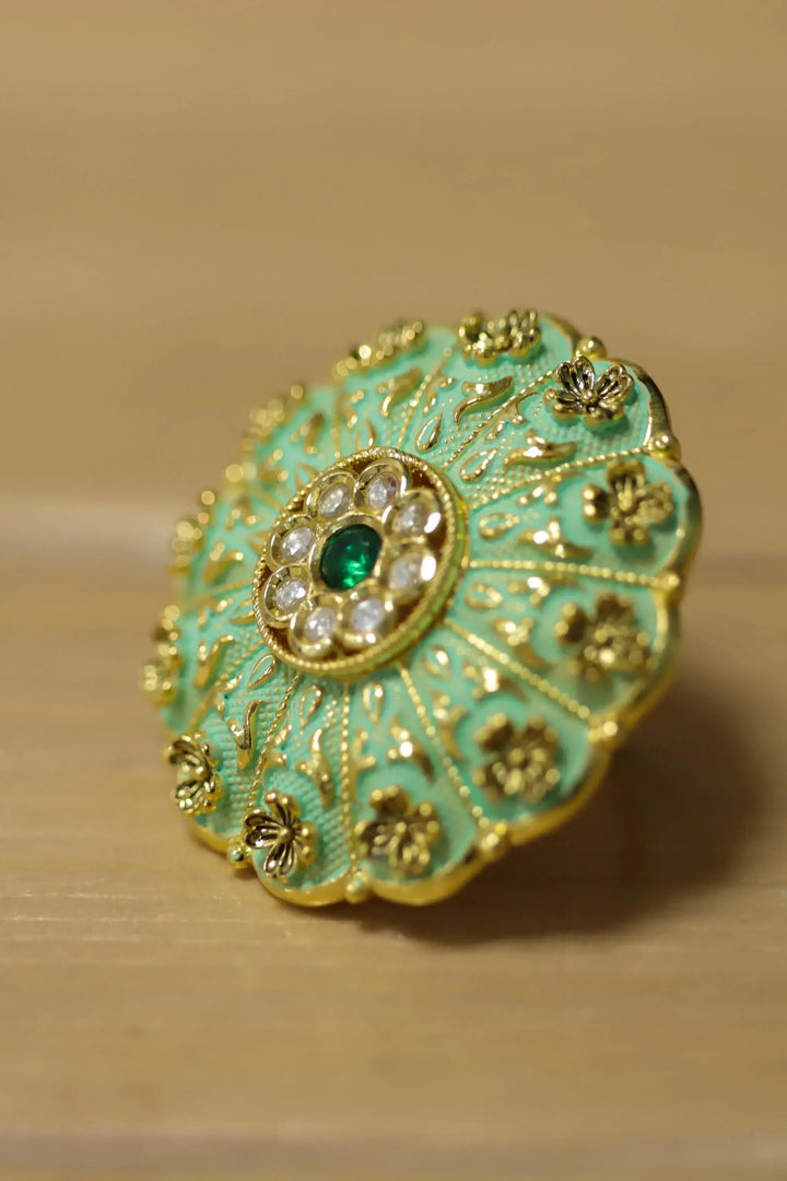 Zeenat Ring
