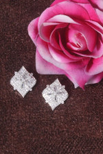 Load image into Gallery viewer, Della Earrings
